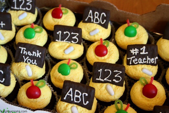 Teacher Cupcakes 11a