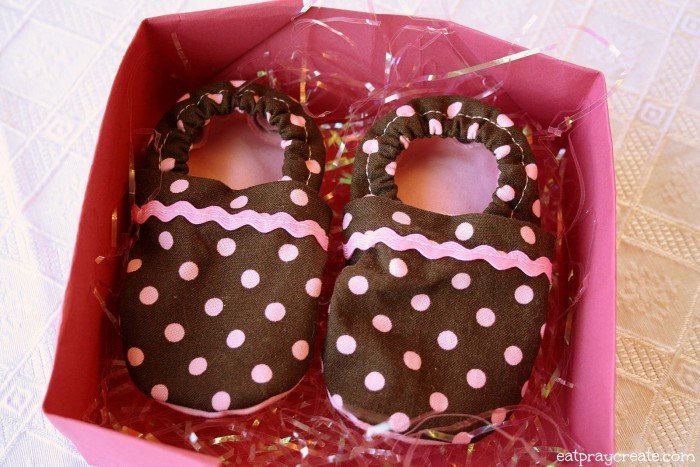 Pink Polka Dot Baby Shoes